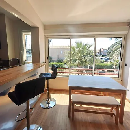 Charmant T2 Mezzanine Climatise Proche Plage Avec Parking Pour 4 Personnes - Fr-1-607-183 Агд